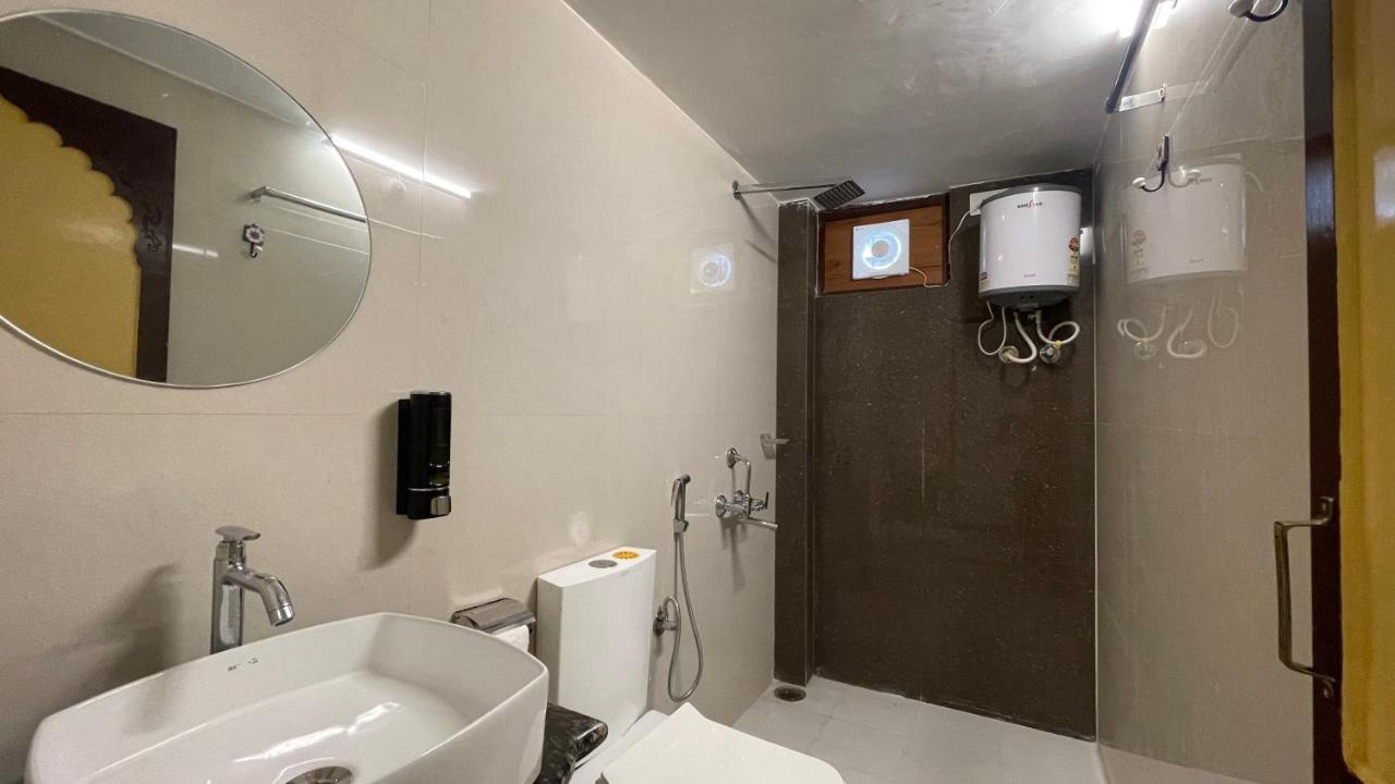 Petal Of Mewar - A Luxury Boutique Hotel Udajpur Zewnętrze zdjęcie